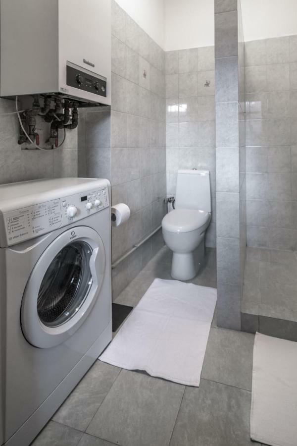 Apartament Szarych Szeregow 46A/1 Katowice Buitenkant foto