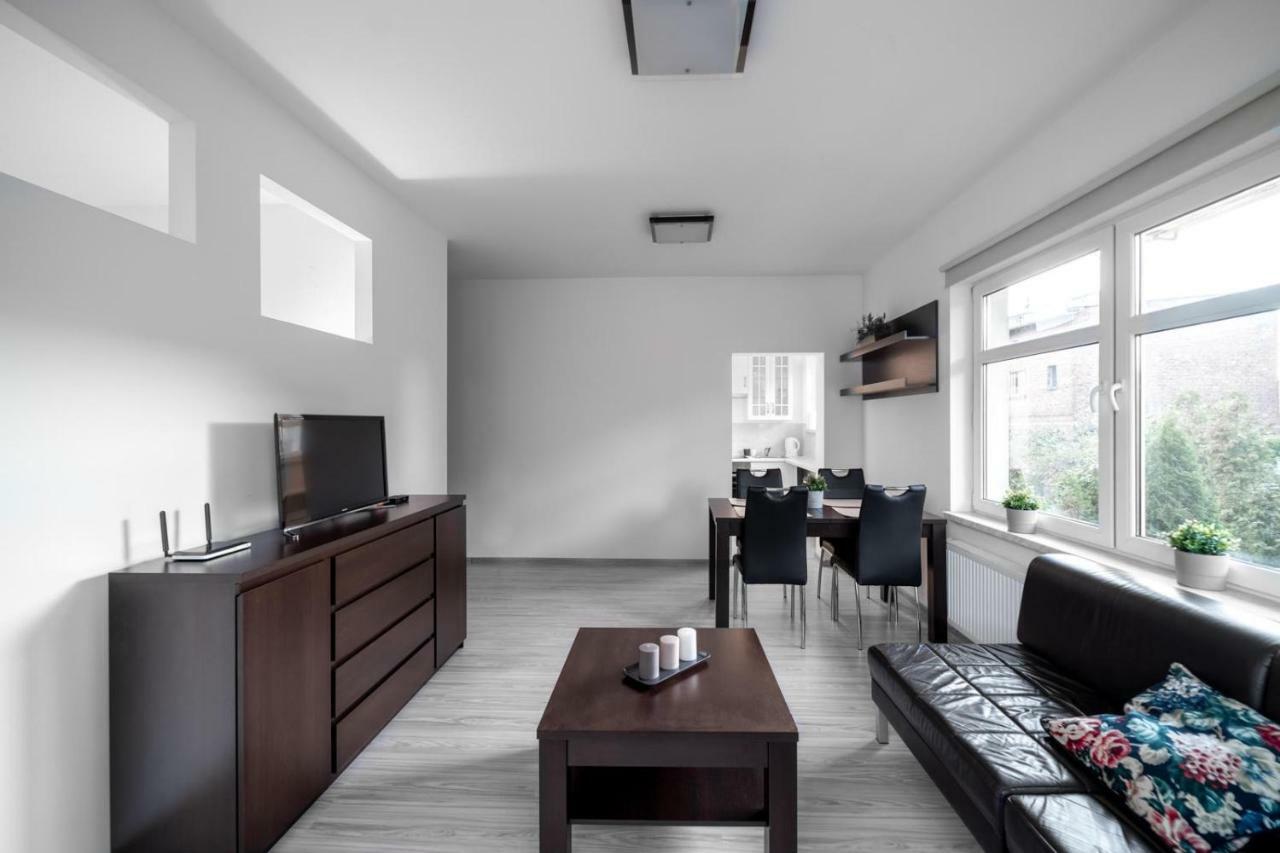 Apartament Szarych Szeregow 46A/1 Katowice Buitenkant foto